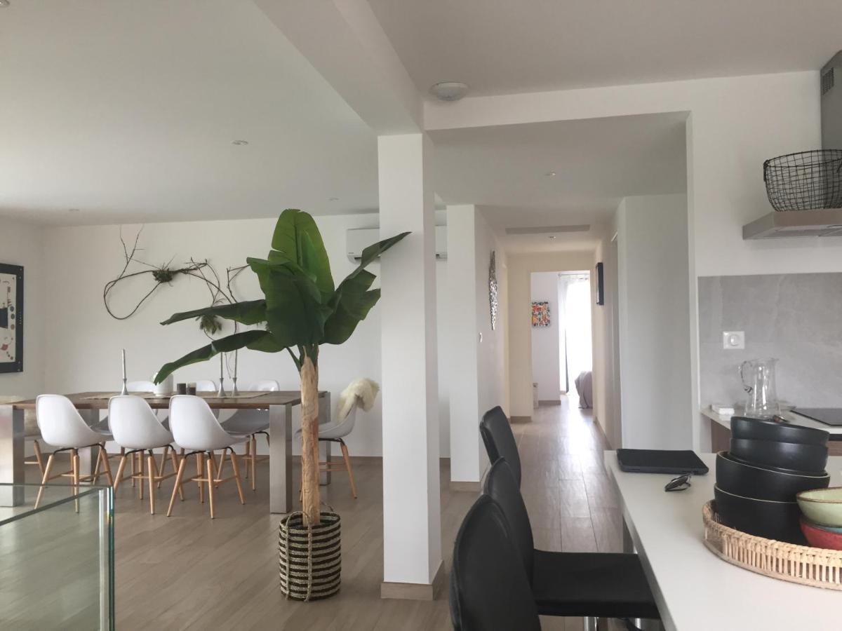 Villa Macalia Pietrosella Екстериор снимка