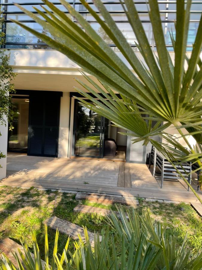 Villa Macalia Pietrosella Екстериор снимка