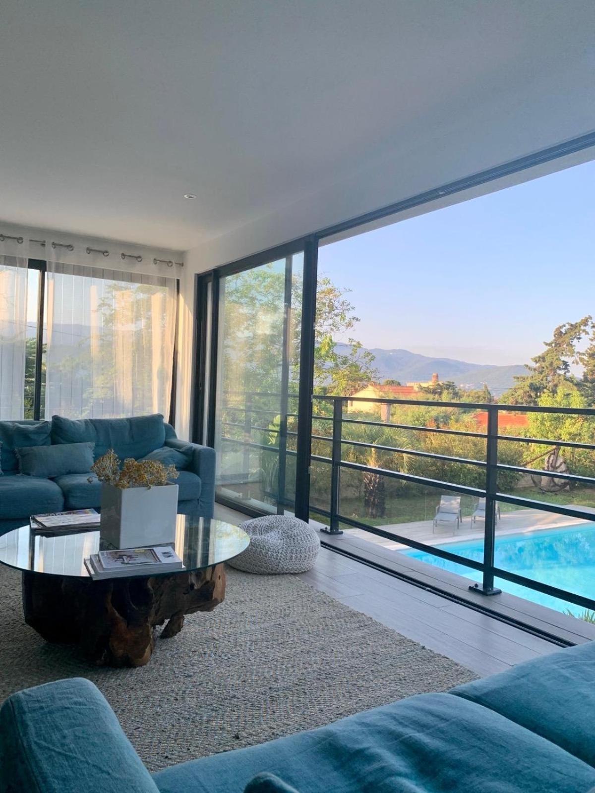 Villa Macalia Pietrosella Екстериор снимка